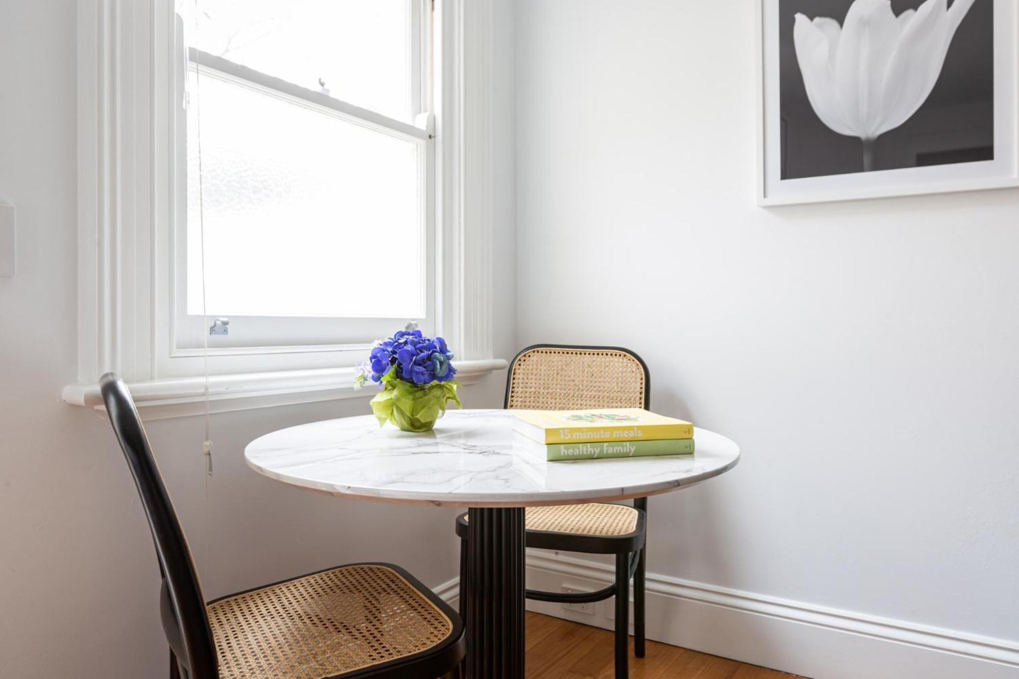 Designer In Grand Manor 20 Min From Sydney